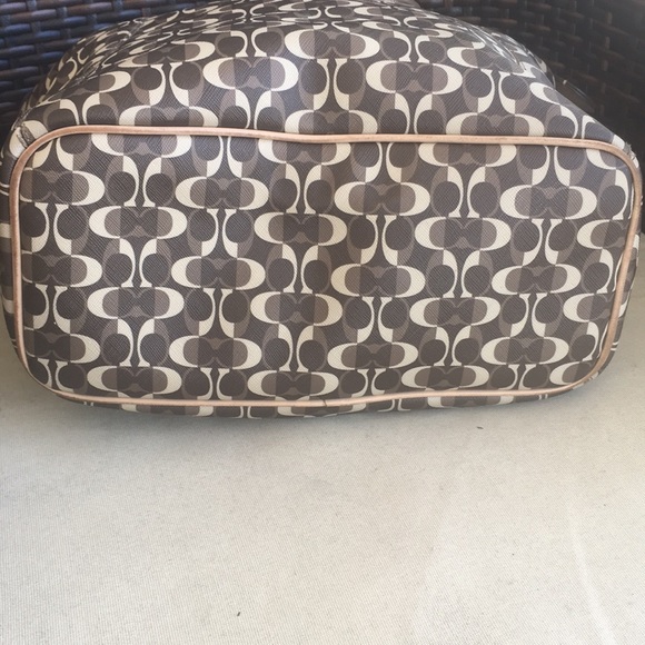 COACH Peyton Dream C ToteBag - Picture 8 of 16